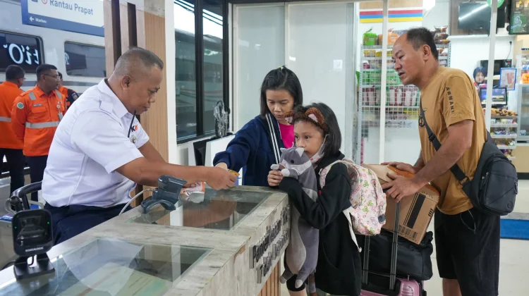 Penjualan Tiket KA Meningkat jelang Iduladha, KAI Sumut Tambah Dua KA Sribilah