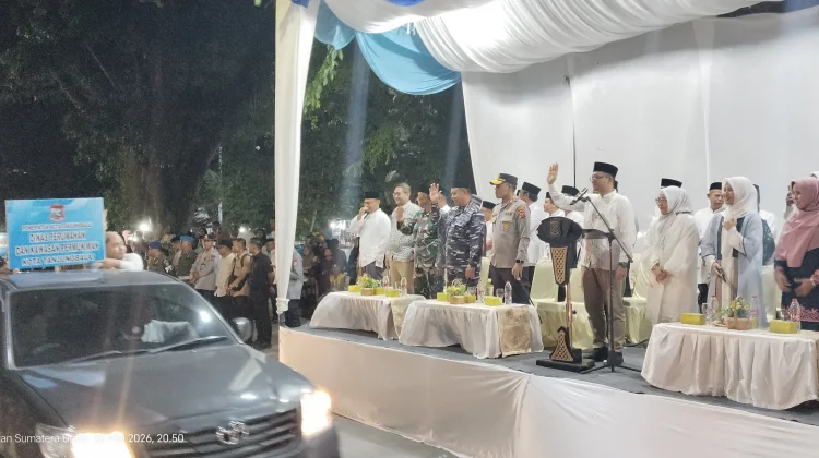 Plh Wali Kota Tanjungbalai Melepas Peserta Malam Takbiran Iduladha 1447 H