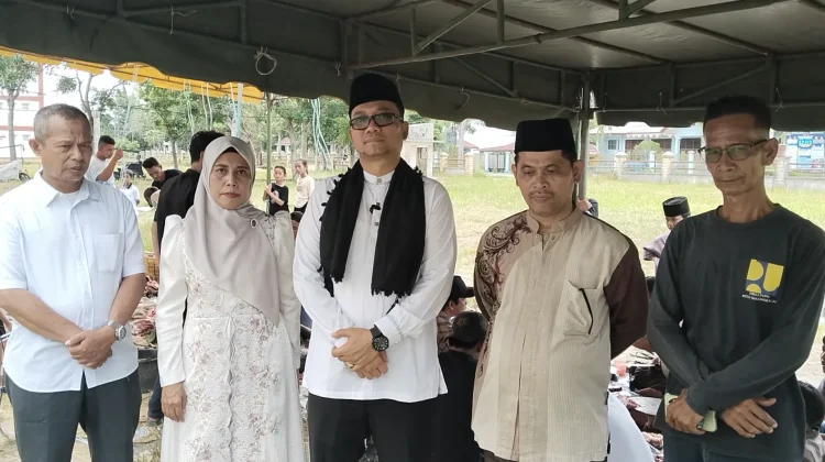 Plh. Wali Kota Tanjungbalai Tinjau Pemotongan Sapi Kurban ASN di Sejumlah Lokasi