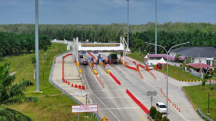 Arus Kendaraan Tol Sumut Meningkat saat Libur Nasional