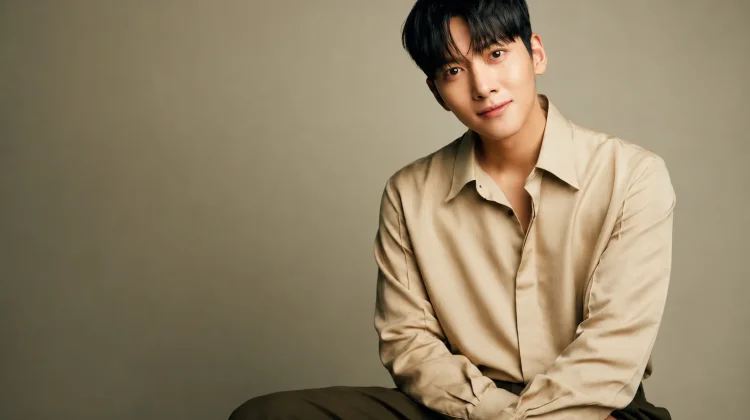 Ji Changwook akan Menjadi MC Asian Artist Awards 2026
