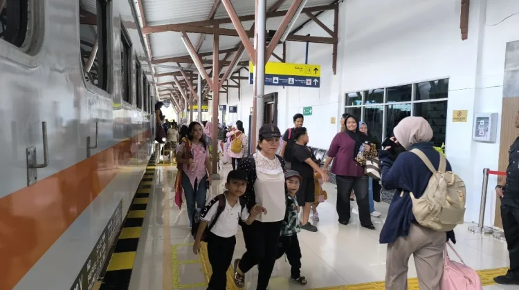 Pelanggan Kereta Api di Sumut Naik 5 Persen saat Libur Iduladha