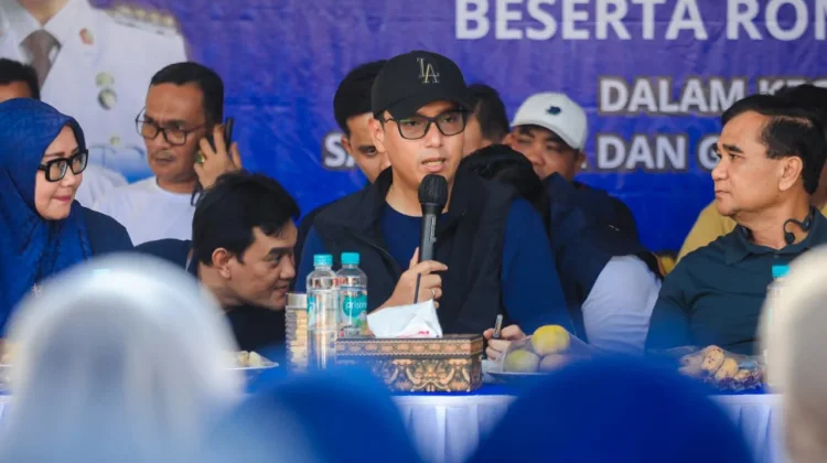 Rico Waas Pastikan Layanan E- KTP Cukup di Kecamatan untuk Pangkas Birokrasi
