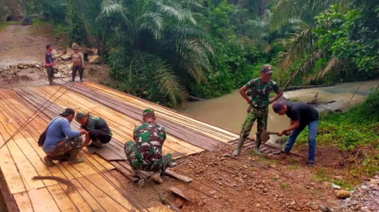 Pembangunan Jembatan Beton Penghubung Dusun IV Purwosari dan Desa Pulo Jantan