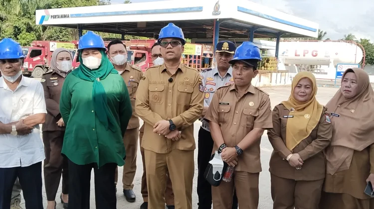 Plh. Wali Kota Tanjungbalai Sidak SPBE Cari Penyebab Kelangkaan Gas 3 Kilogram
