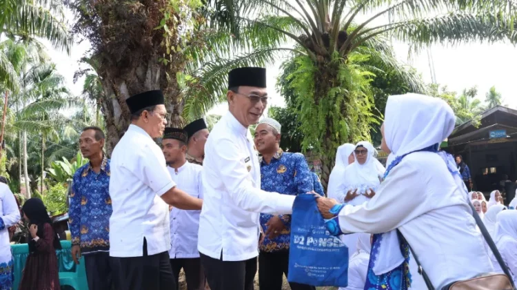 Gus Irawan Ajak Masyarakat Batang Toru Tinggalkan Pinjaman Berbunga Tinggi