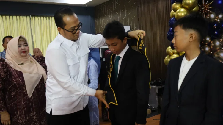 Fadly: Karakter Anak Lebih Penting daripada Nilai Rapor