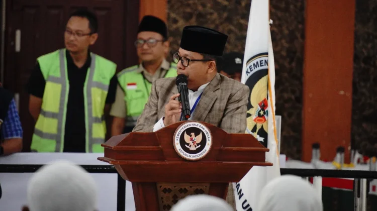 Ketua PPIH Sambut Kepulangan Kloter 5 Debarkasi Medan