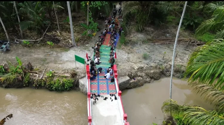 Jembatan Armco Rampung, Warga Sampaikan Apresiasi kepada Pemerintah