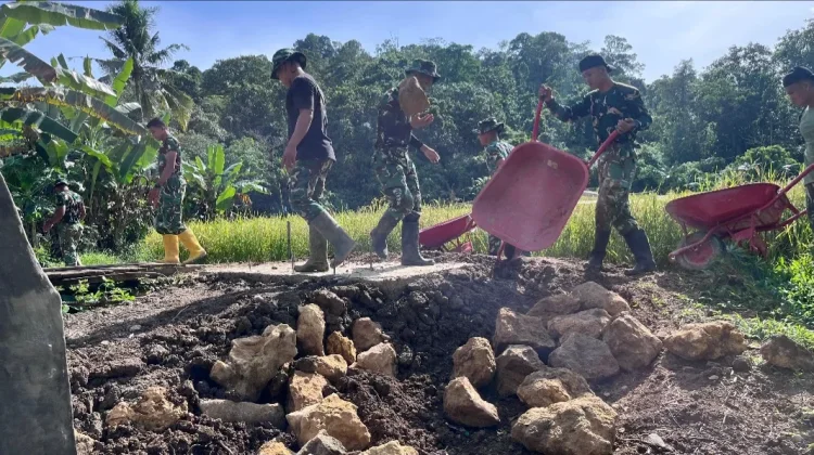 Pembangunan Jembatan Gantung Sungai Sowu di Gunungsitoli Capai 50,5 Persen