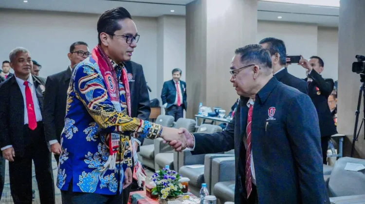 Buka Rakernas Parsibo, Rico Waas Soroti Pentingnya Digitalisasi Tarombo