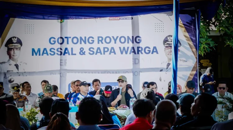 Sapa Warga di Medan Johor, Rico Waas Serap Aspirasi dan Beri Solusi Konkret