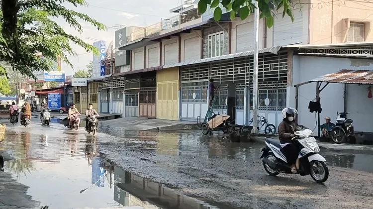 Pembangunan Jalan Sutomo Dimulai,  Pedagang Diminta Tidak Gunakan Drainase