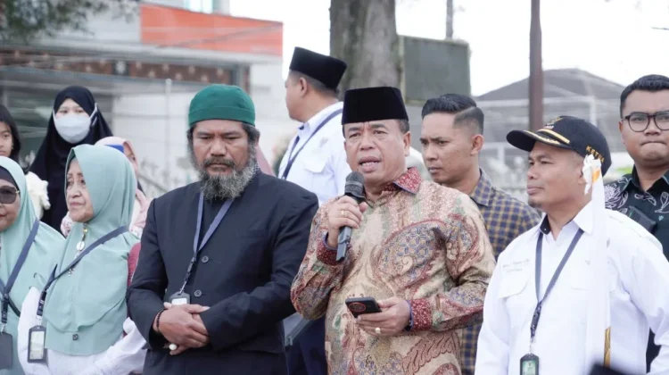 Bupati Karo Lepas Pawai Tahun Baru Islam 1 Muharram 1448 Hijriah