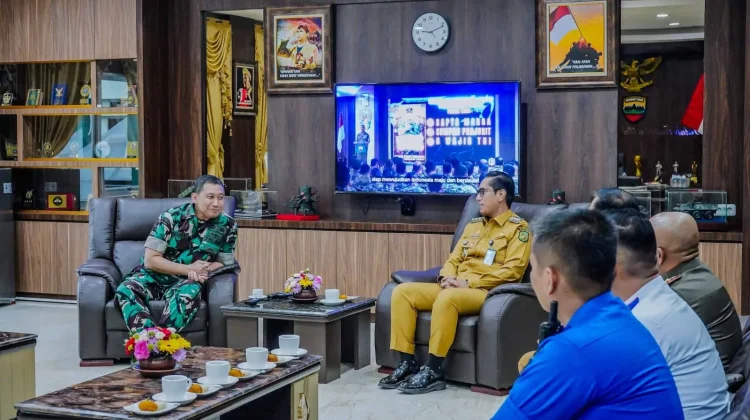 Silaturahmi dengan Pangdam I/BB, Rico Waas Perkuat Sinergi Pemko Medan dan TNI