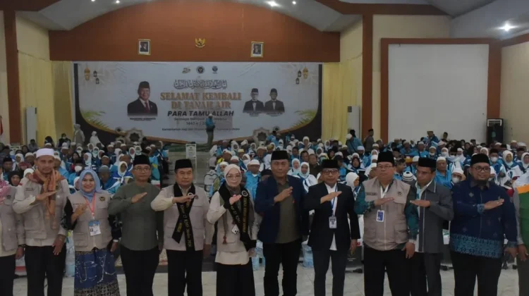 Pemkab Deli Serdang Sambut Kepulangan Jemaah Haji Kloter 15