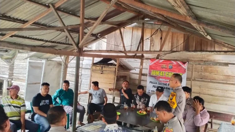 Dengar Aspirasi Warga, Polres Gelar Jumat Curhat di Warkop