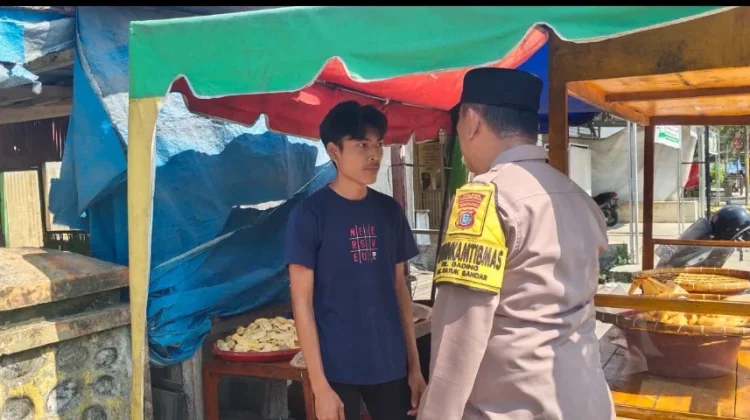 Bhabinkamtibmas Ajak Warga Kelurahan Gading Jaga Kerukunan