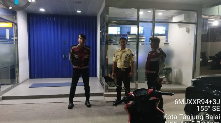 Menjaga Malam Tetap Kondusif, Sat Samapta Polres Patroli
