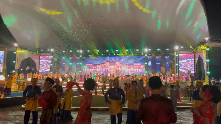 Rico Waas Tekankan Pentingnya Pelestarian Budaya Melayu di Era Modern