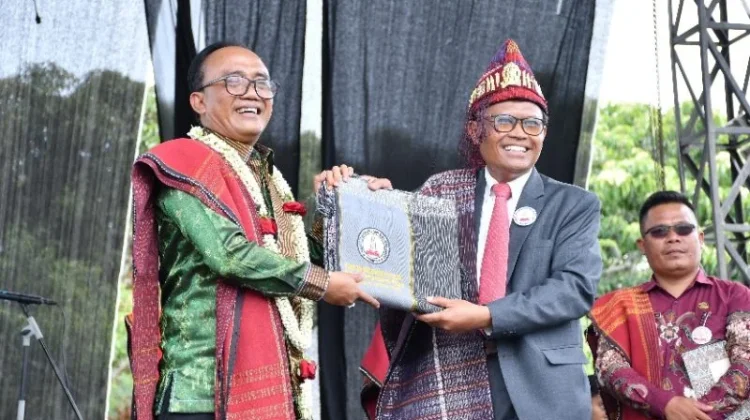 Pesta Bolon Toga Samosir Perkuat Persaudaraan dan UMKM