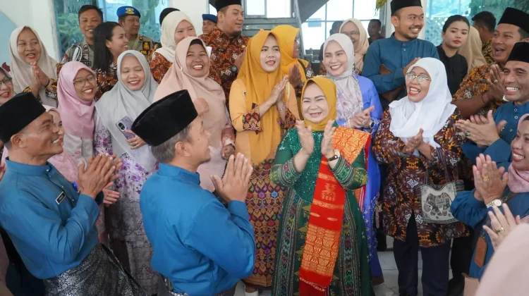 Upacara Harganas ke-33, Wabup Tiorita Tegaskan Pentingnya Ketahanan Keluarga