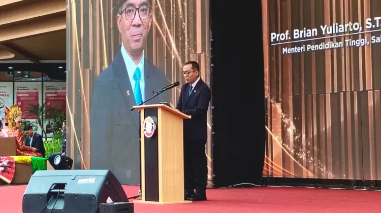 Mendiktisaintek Resmikan Gedung Baru Universitas Satya Terra Bhinneka