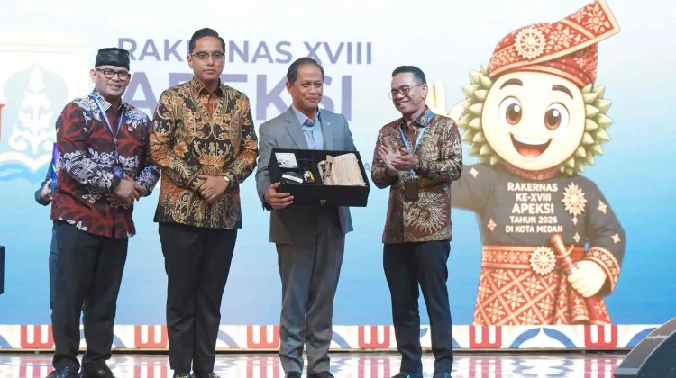 Dialog Kota Tangguh Apeksi, Rico Waas Bagikan Pengalaman Banjir Medan