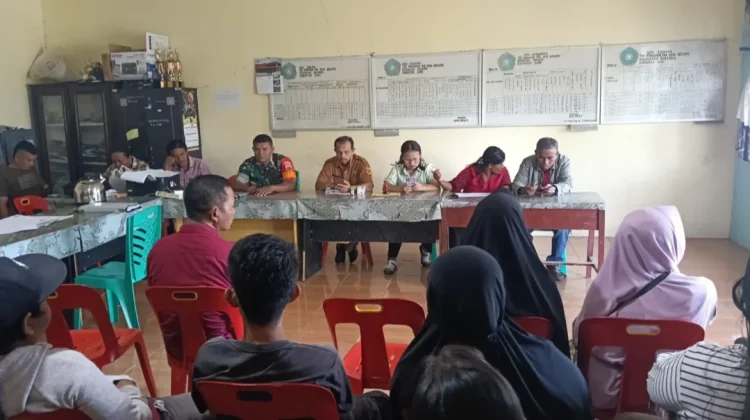 Babinsa Monitoring Pembagian BLT Dana Desa