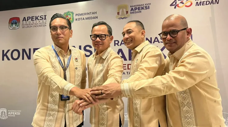 Rico Waas Dorong Rakernas XVIII Apeksi Lahirkan Aksi Nyata bagi Daerah