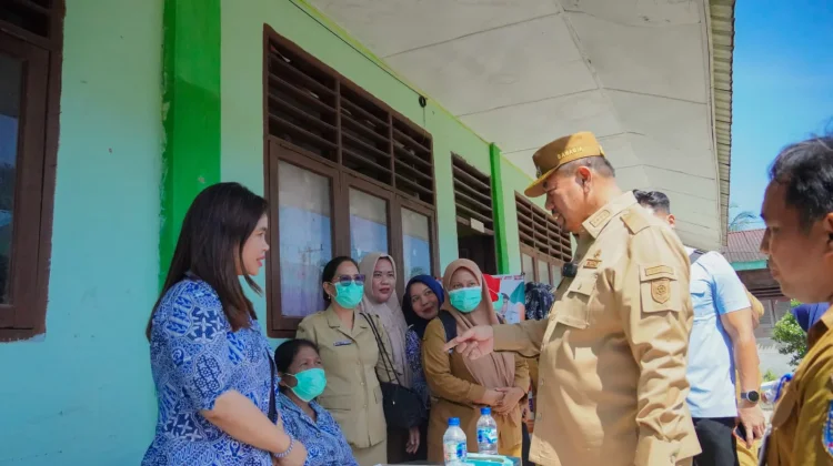 Bupati Batu Bara Tinjau Program BERLAYAR di Desa Dewi Sri