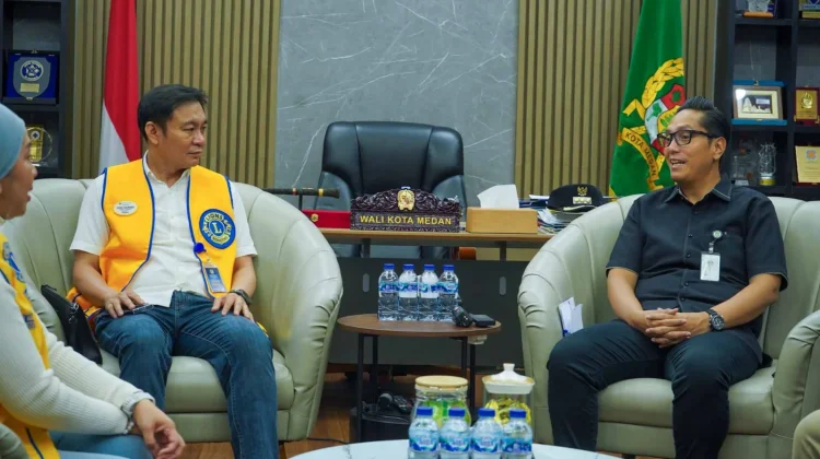 Rico Waas Dorong Ruang Bermain Aman Lewat Peringatan Hari Anak