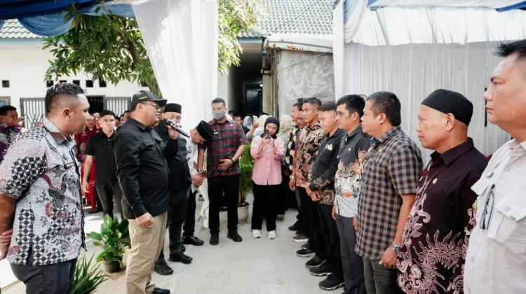 Kepala Desa Deli Serdang Masuk Kampus