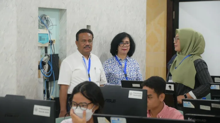 Rektor UNIMED Pastikan UTBK-Mandiri Berjalan Aman dan Transparan