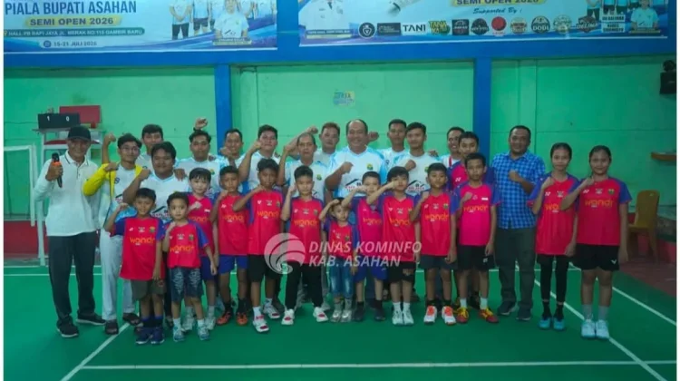 Turnamen Bulutangkis resmi Digelar, Bupati: Junjung Tinggi Sportivitas