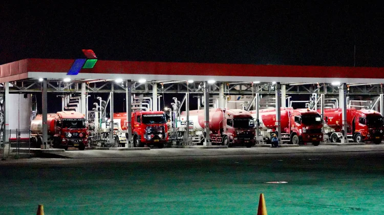Pertamina Patra Niaga Percepat Normalisasi Distribusi BBM, Operasionalkan 24 Jam