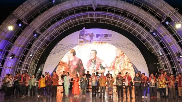 Bupati Karo Promosikan Daerah melalui Panggung Budaya