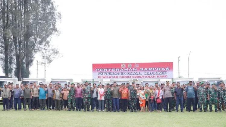 Bupati Karo Dorong Koperasi Penggerak Ekonomi, 50 Unit Truk Disalurkan untuk KDKMP