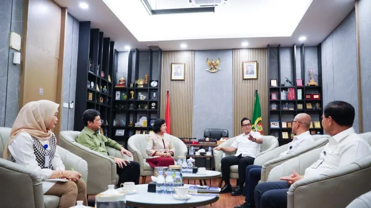 Perkuat Akses Kesehatan, Rico Waas Dukung RS Vina Estetika Masuk Jaringan BPJS