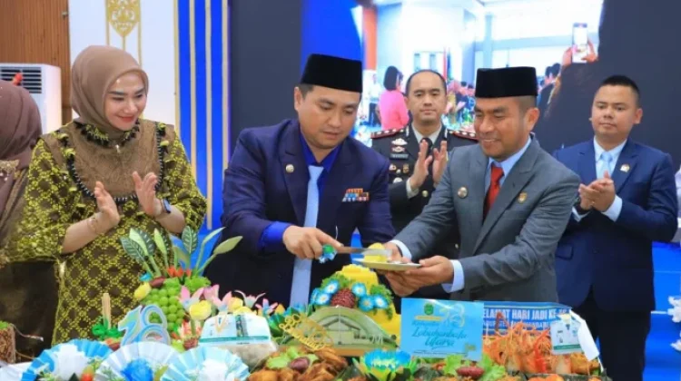 Hari Jadi ke-18 Labura, Penghormatan untuk Tokoh Pemekaran Warnai Resepsi Daerah