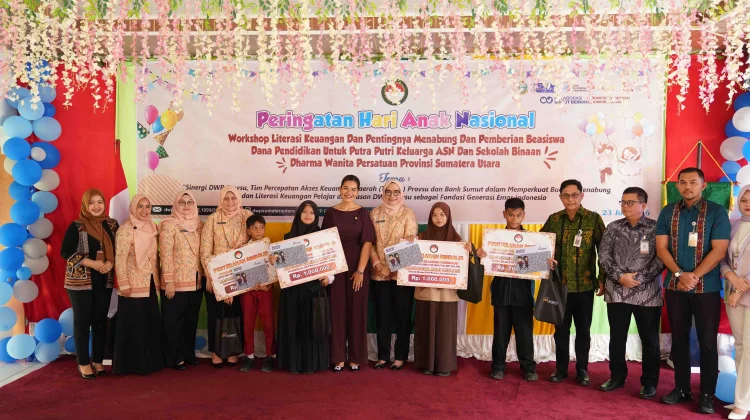 Kahiyang Ayu Serahkan Santunan Pendidikan untuk 118 Siswa Binaan DWP Sumut