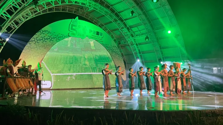 Panggung Budaya Tapanuli Utara di PRSU Angkat Pesona Pulau Sibandang