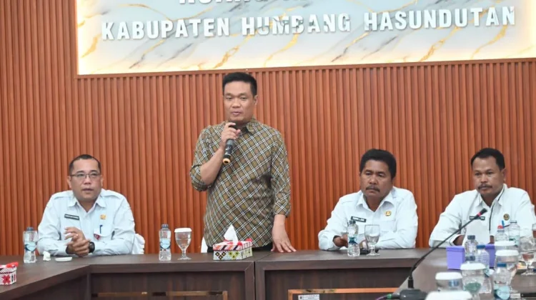 Bupati Humbahas Apresiasi Jasa Tokoh Pemrakarsa Kabupaten