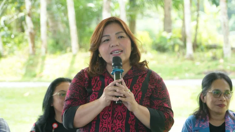 TP PKK Humbahas Monitoring Desa Percontohan di Dua Kecamatan