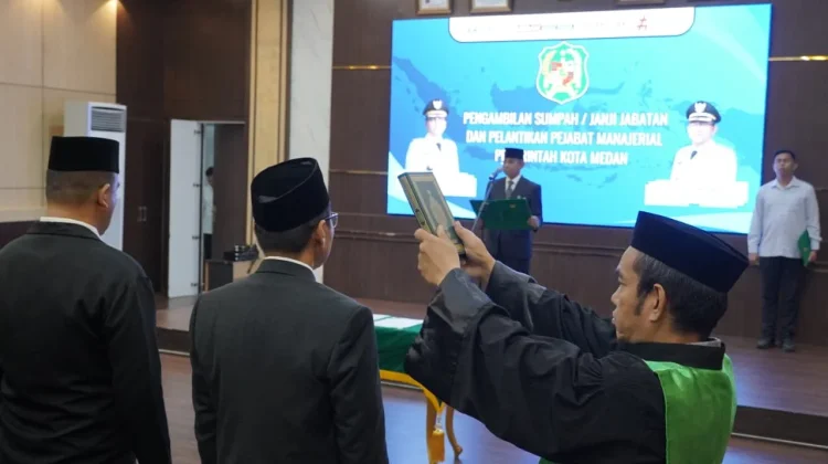 Perkuat Pelayanan Publik, 22 Pejabat Manajerial Pemko Medan Dilantik