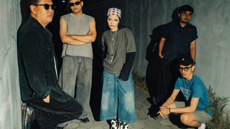 Mitty Keluarkan Single Terbaru, Peringatan Hari Buruk