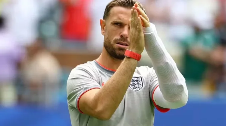 Brentford Konfirmasi Kepergian Jordan Henderson