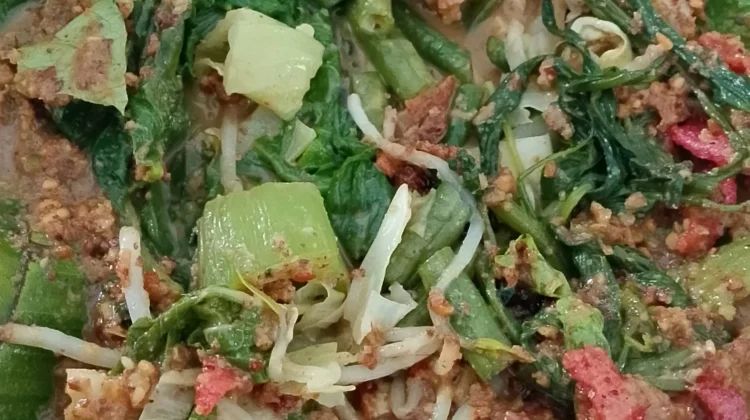 Nikmatnya Kuliner Pecal, Sederhana tapi Bikin Ketagihan