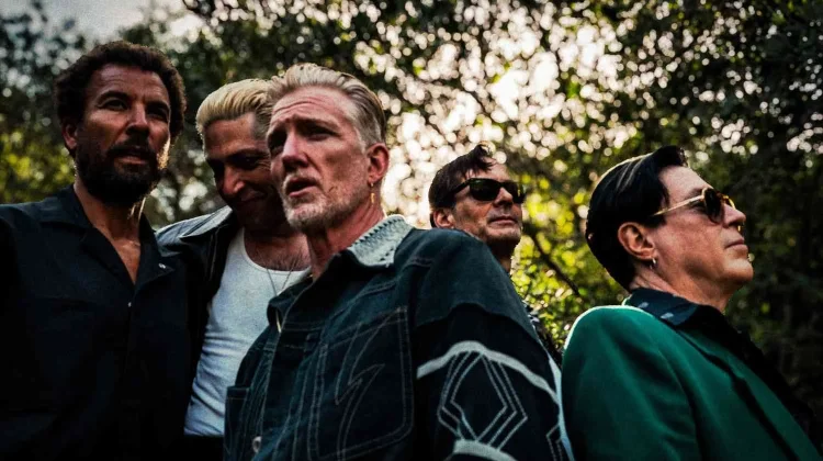 Queens of the Stone Age Rilis Lagu Baru, Easy Street
