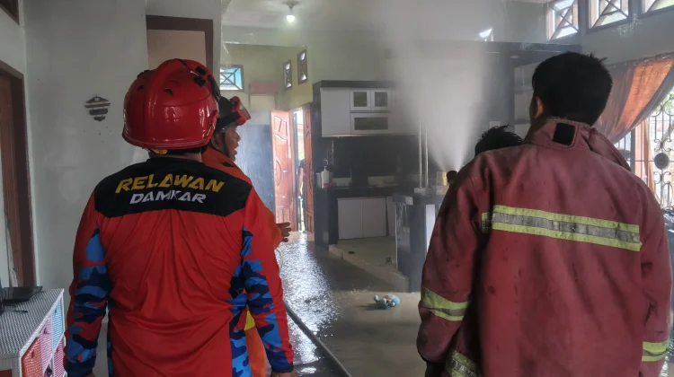 Rumah Pegawai BNI di Tanjungbalai Terbakar, Kerugian Ditaksir Puluhan Juta Rupiah